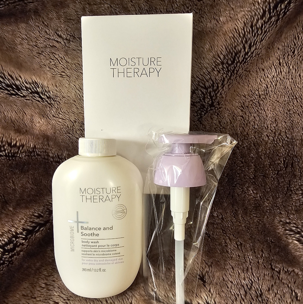 Moisture Therapy Balance & Soothe Body Wash